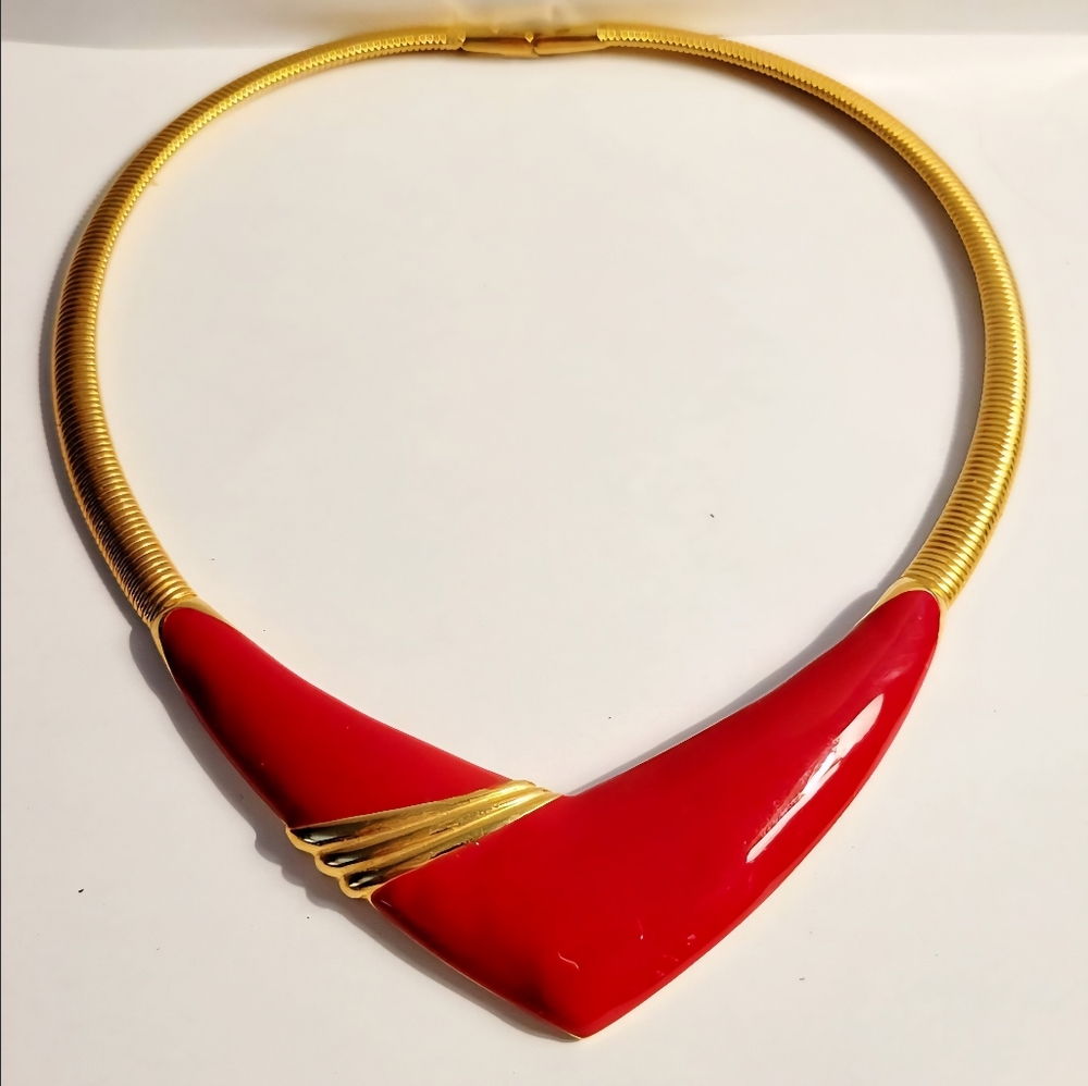 Vintage Monet gold tone V Shape Red enamel necklace
